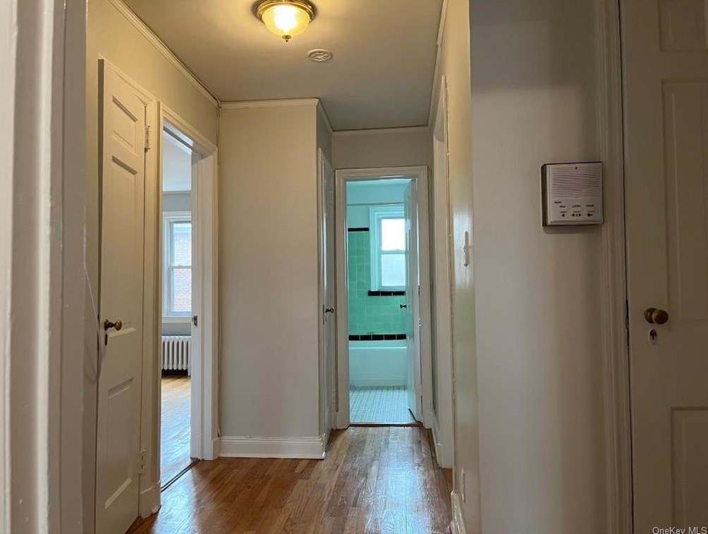 5 Laurel St, Rye NY  10580-2803 exterior