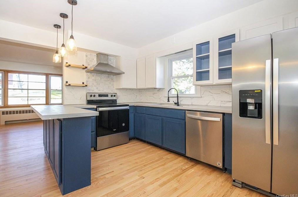 1745 Congress Ave, Peekskill NY  10566-4958 exterior