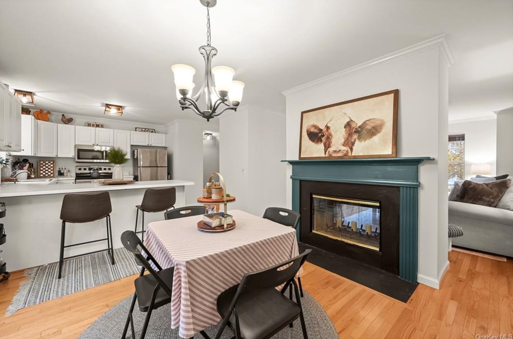 87 Park Rd Ext, Goldens Bridge NY  10526-1126 exterior