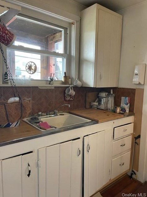 11 Neversink Ave, Port Jervis NY  12771-1734 exterior