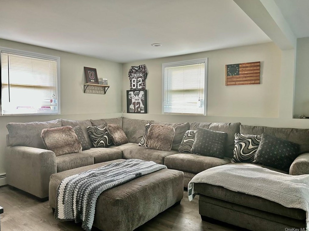 9 Lorene Dr, La Grange NY  12540-5712 exterior