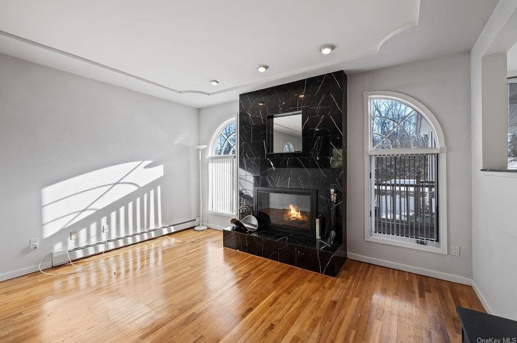 4 Arbor Ct, Mount Ivy NY  10970-2842 exterior