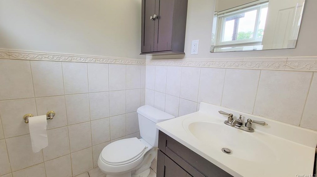 19 Tanager Rd, Monroe NY 10950-1841 exterior