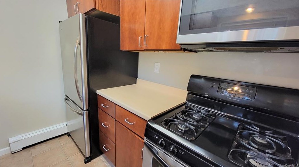 19 Tanager Rd, Monroe NY 10950-1841 exterior