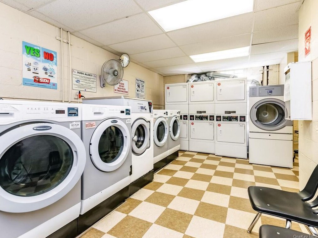 245 Rumsey Rd, Yonkers NY  10701-4504 exterior