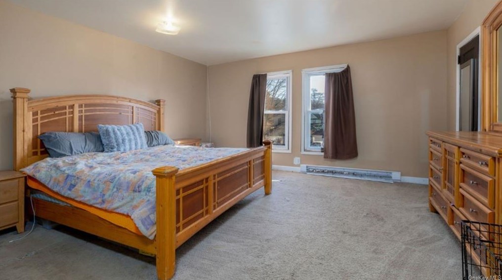 106 Hudson St, Port Jervis NY  12771-1415 exterior