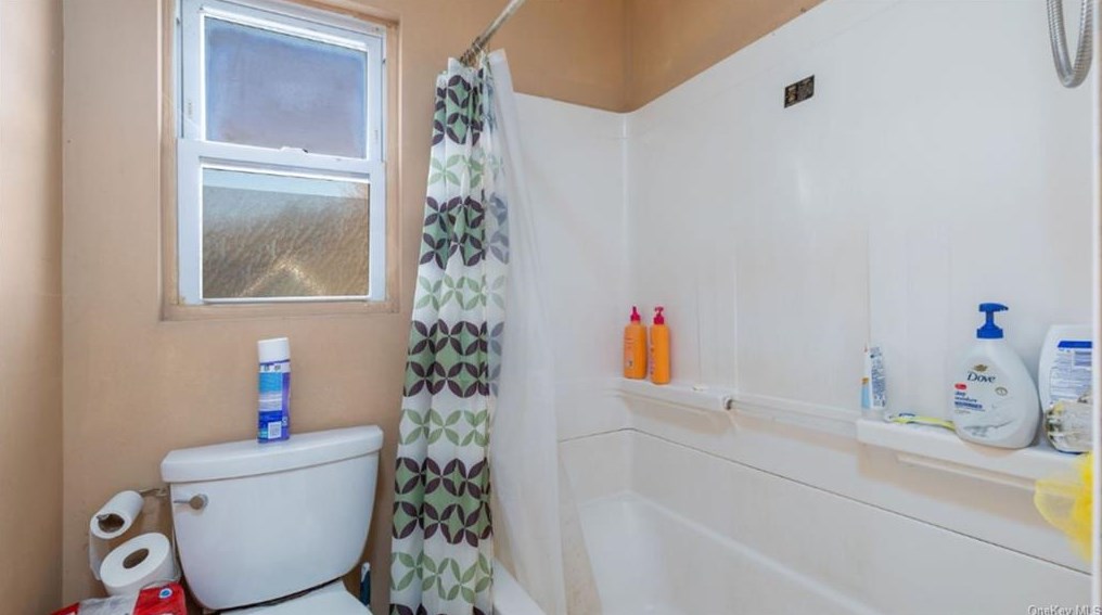 106 Hudson St, Port Jervis NY  12771-1415 exterior