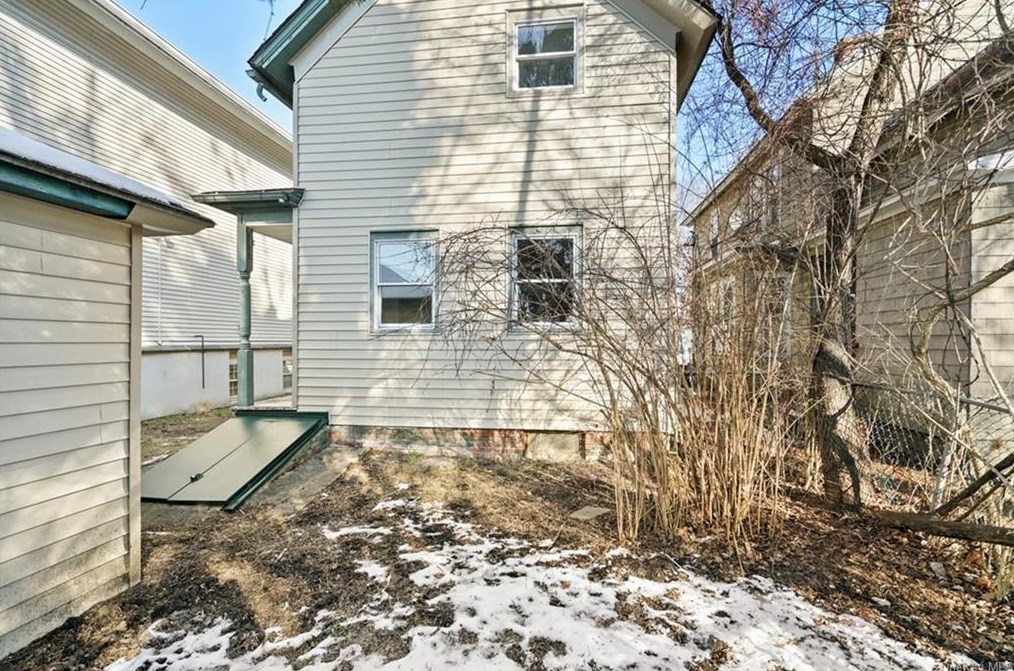 101 Ball St, Port Jervis NY  12771-2624 exterior