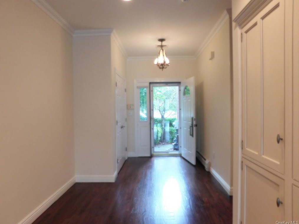 111 Shad Row, Piermont NY  10968-1078 exterior