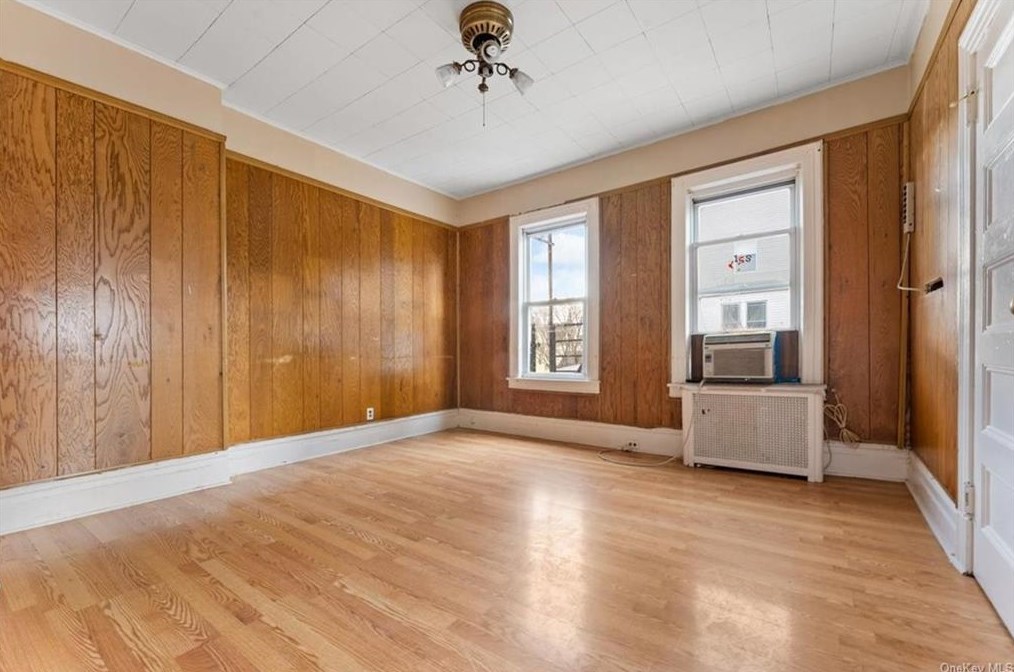 58 Amackassin Ter, Yonkers NY  10703-2214 exterior