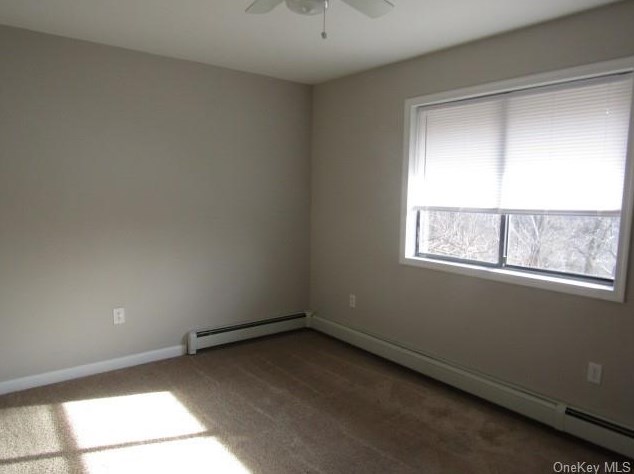 22 Old Greenville Tpke, Port Jervis NY  12771-2336 exterior