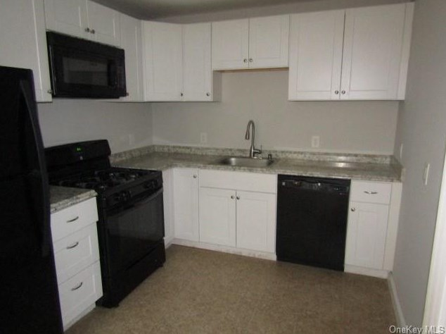 22 Old Greenville Tpke, Port Jervis NY  12771-2336 exterior