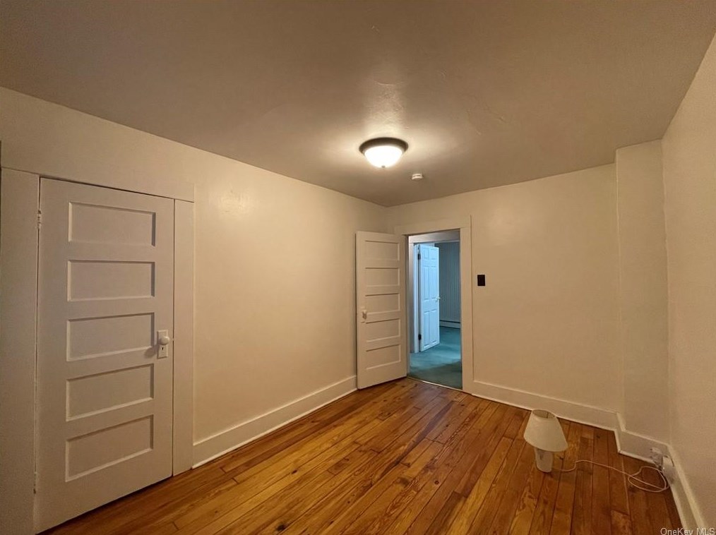 106 Dupont Ave, Newburgh NY  12550-4018 exterior