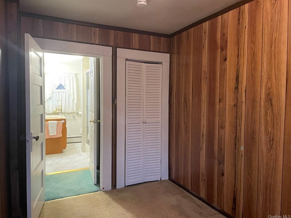 106 Dupont Ave, Newburgh NY  12550-4018 exterior