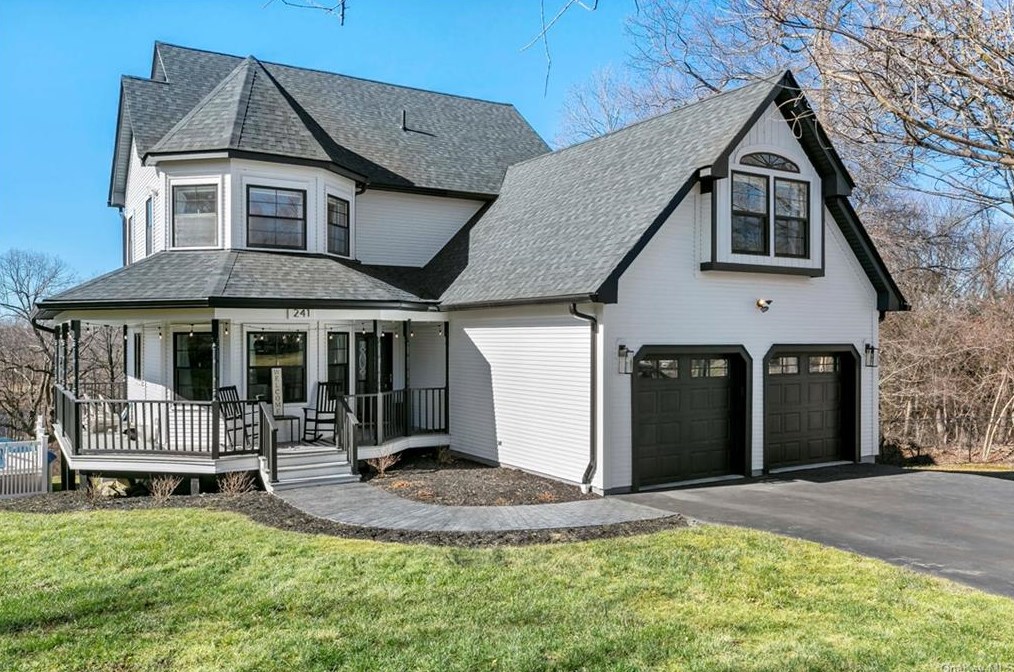 241 Bethlehem Rd, Newburgh NY  12553-8967 exterior