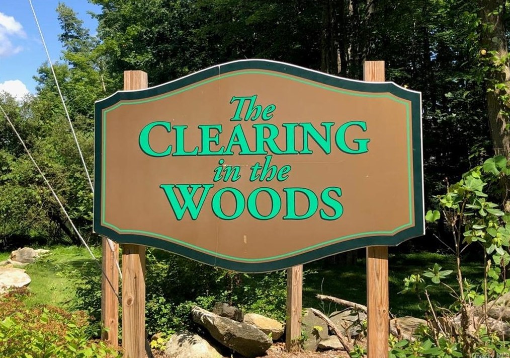 406 Drew Ln, Kent Lakes NY  10512-3749 exterior