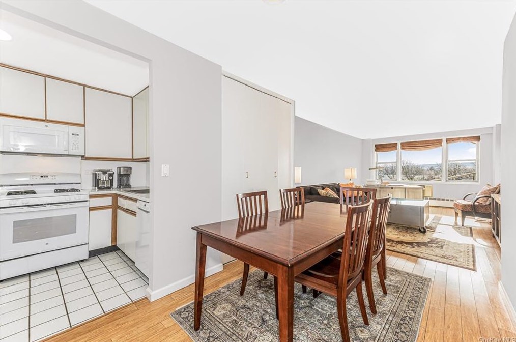 5800 Arlington Ave #5t, Bronx, NY 10471