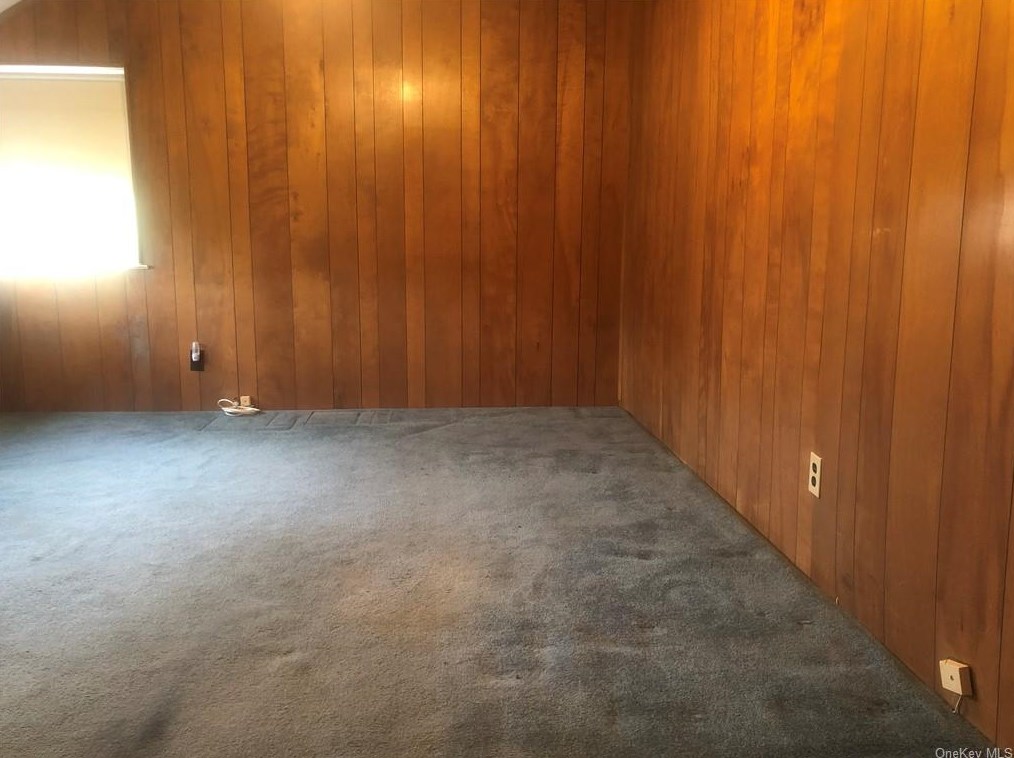 242 Concord Rd, Yonkers NY  10710-1823 exterior