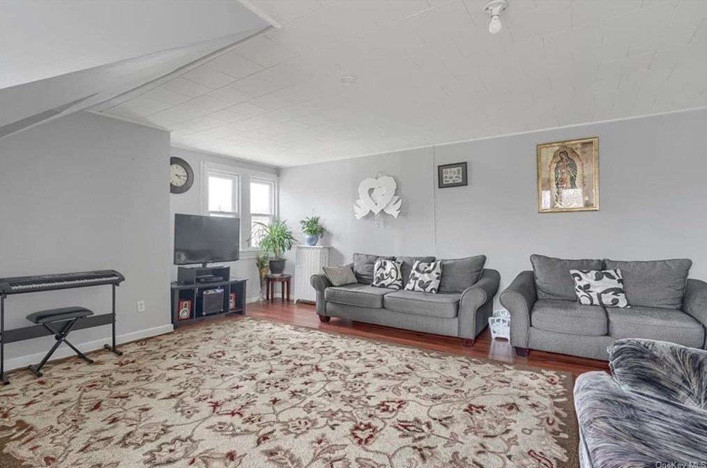 319 Lafayette Pl, Peekskill NY exterior