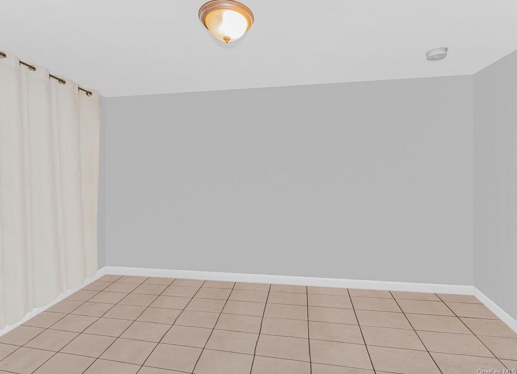 75 Chestnut St, Yonkers NY  10701-3407 exterior