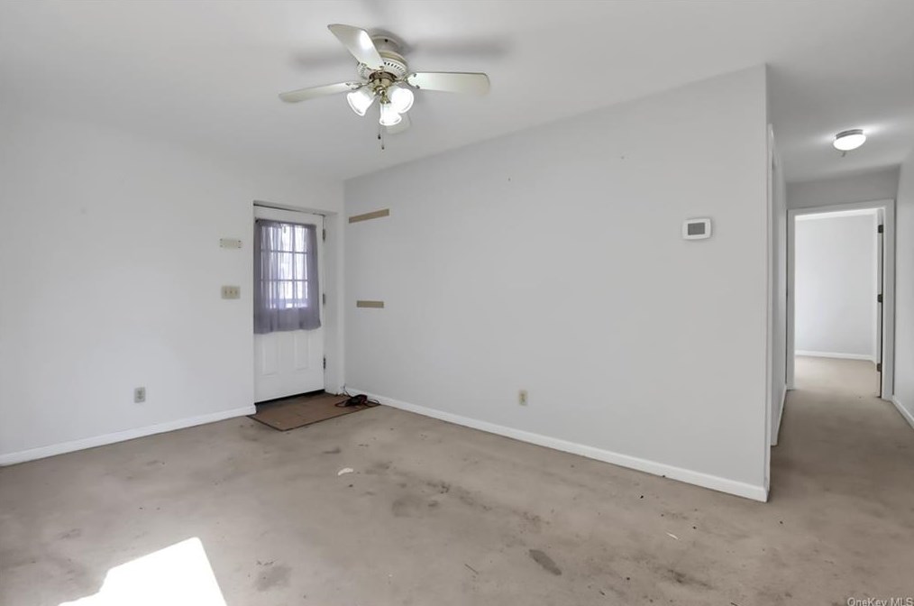 35 Old Rte 199, Red Hook NY 12571-2726 exterior