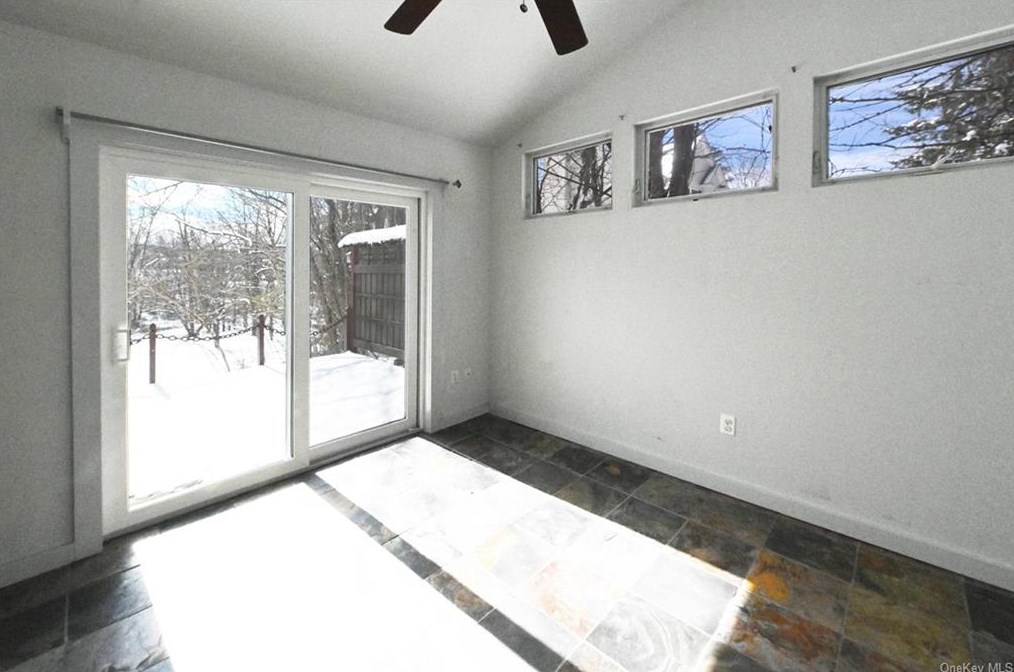 159 West St, Warwick, NY 10990