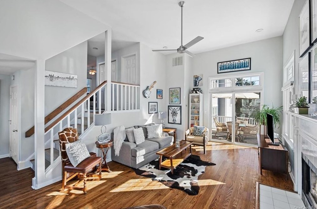 28 Brookridge Ct, Rye Brook NY  10573-3436 exterior