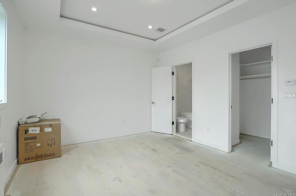 73 Church St, Chestnut Ridge NY  10977-4733 exterior