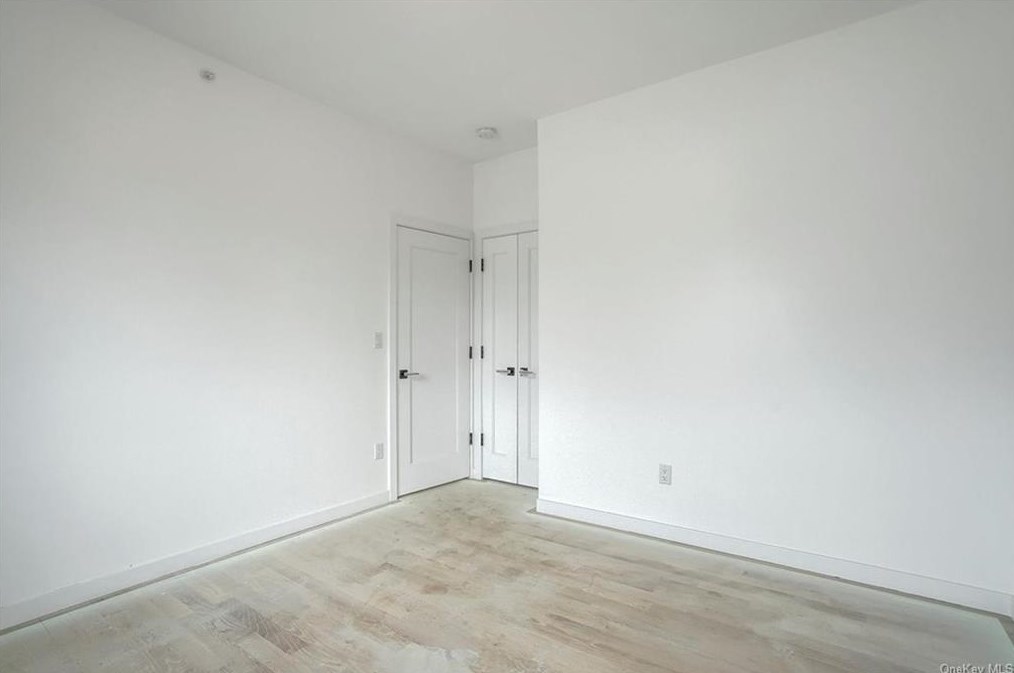 73 Church St, Chestnut Ridge NY  10977-4733 exterior