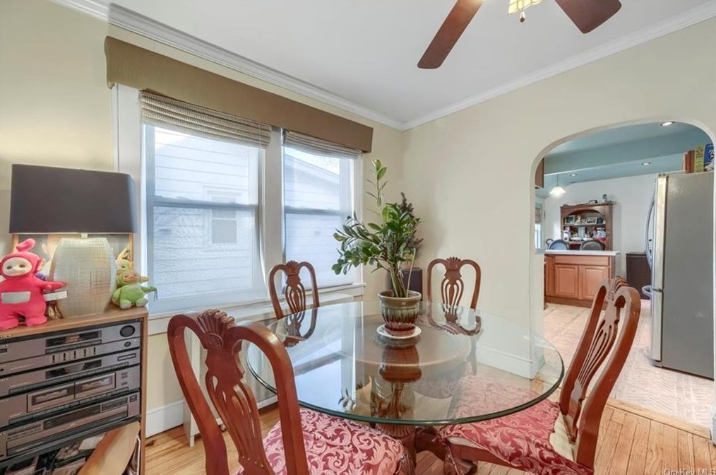 122 North St, Newburgh NY  12550-3302 exterior