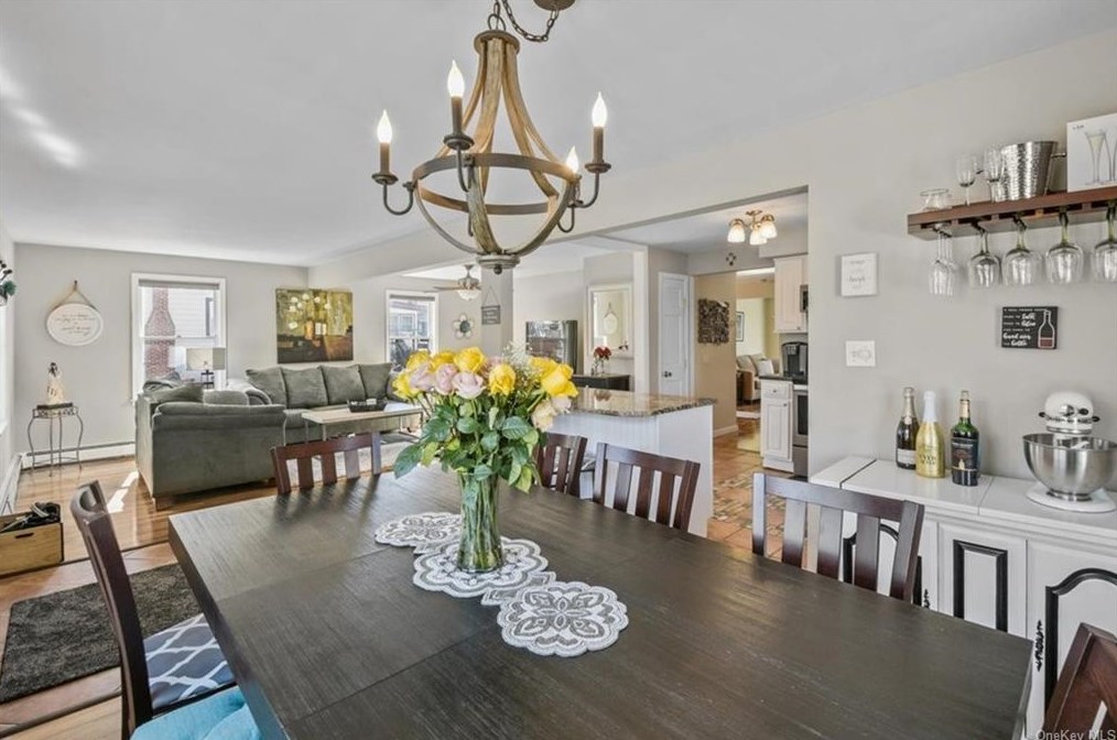 15 Ashburton Rd, Kent Lakes NY  10512-5865 exterior