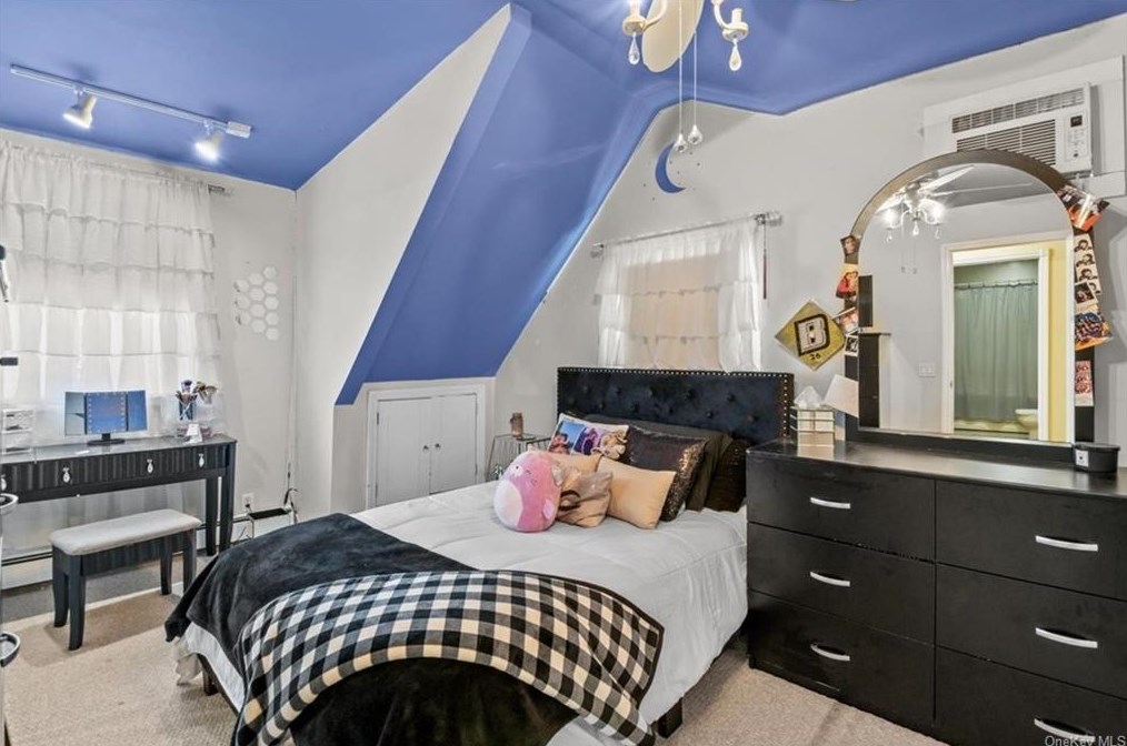 15 Ashburton Rd, Kent Lakes NY  10512-5865 exterior