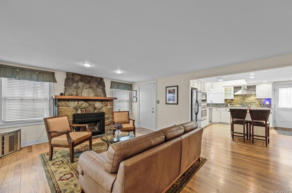 708 Forest Glen Rd, Monroe NY  10950-5546 exterior