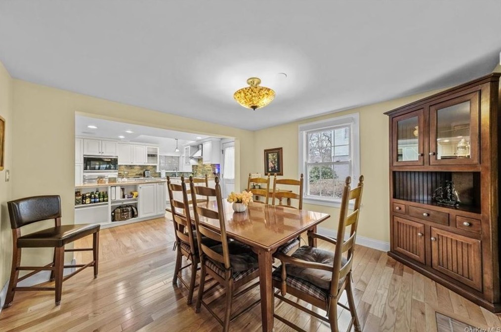 708 Forest Glen Rd, Monroe NY  10950-5546 exterior