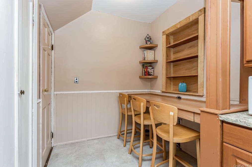 84 Lockwood Ave, Yonkers NY  10701-5028 exterior