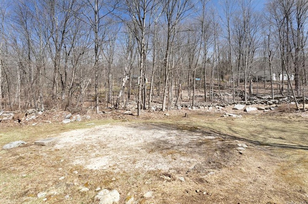 38 Ponderosa Rd, Kent Lakes NY  10512-3633 exterior