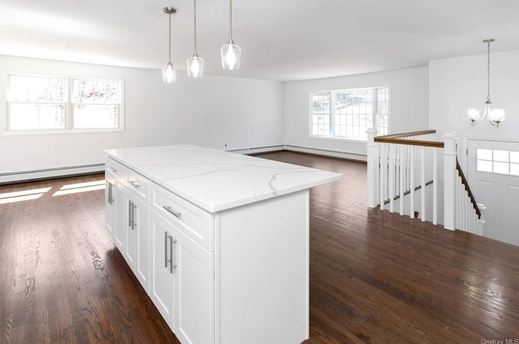 38 Ponderosa Rd, Kent Lakes NY  10512-3633 exterior