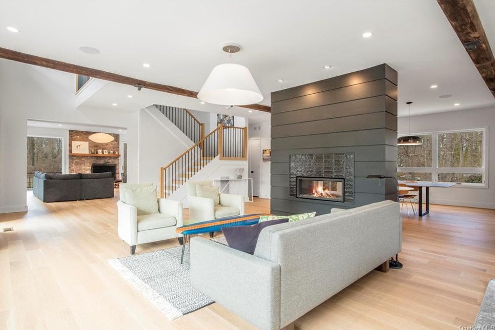 901 Skibo Ln, Mamaroneck NY  10543-4726 exterior