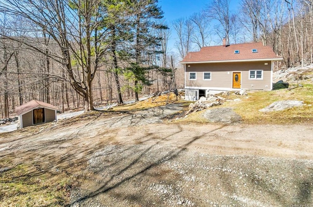 60 Boyds Rd, Kent Lakes NY  10512-4107 exterior