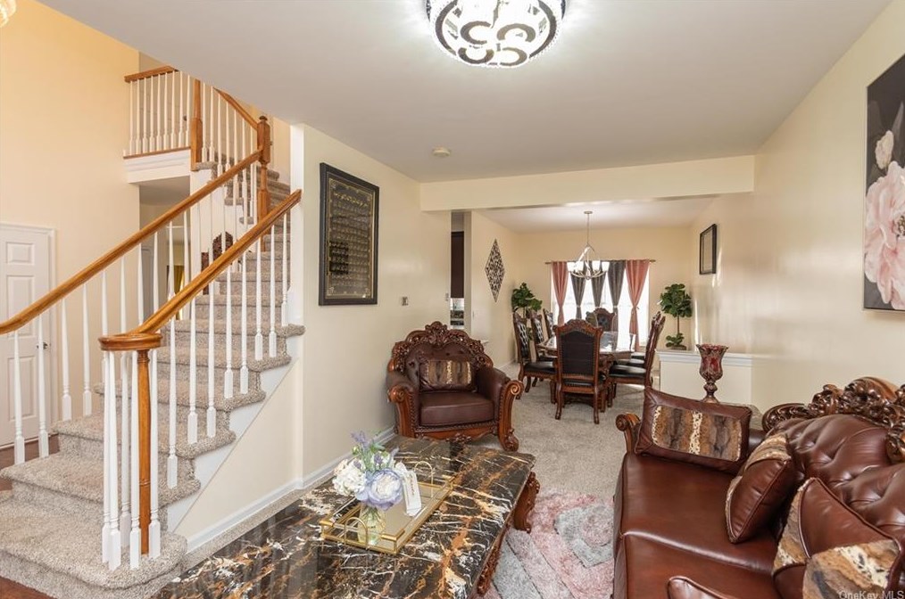 2638 Liberty Rdg, Newburgh NY  12553-4924 exterior