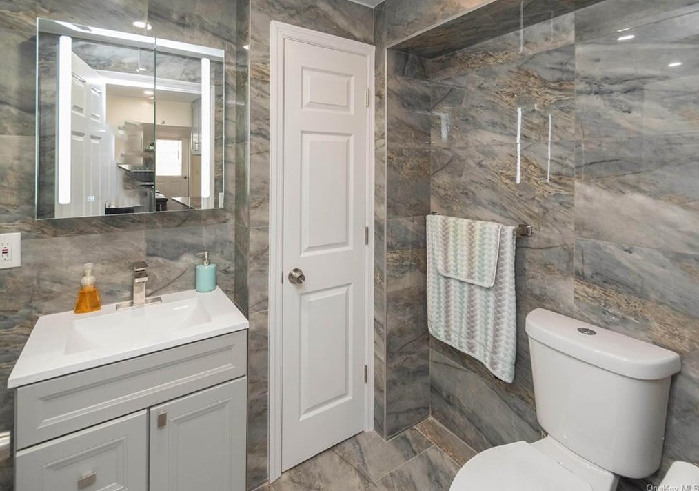 2638 Liberty Rdg, Newburgh NY  12553-4924 exterior