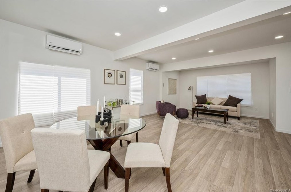 16 Moultrie Ave, Yonkers NY 10710-5410 exterior