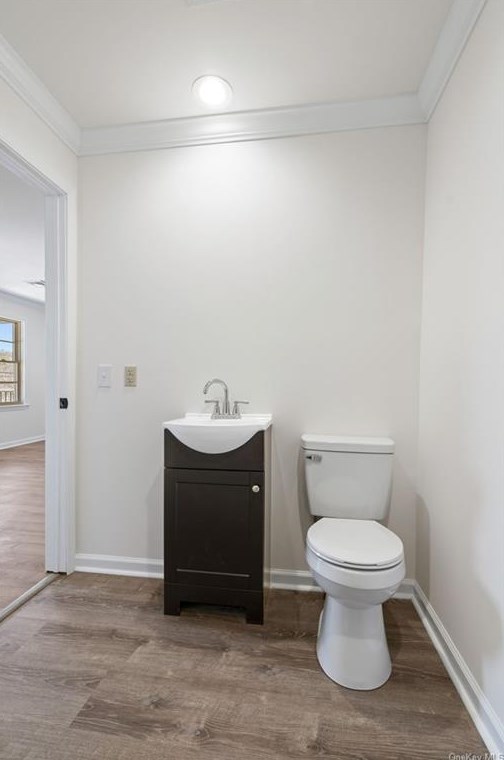 64 Oak St, Walden NY  12586-1241 exterior