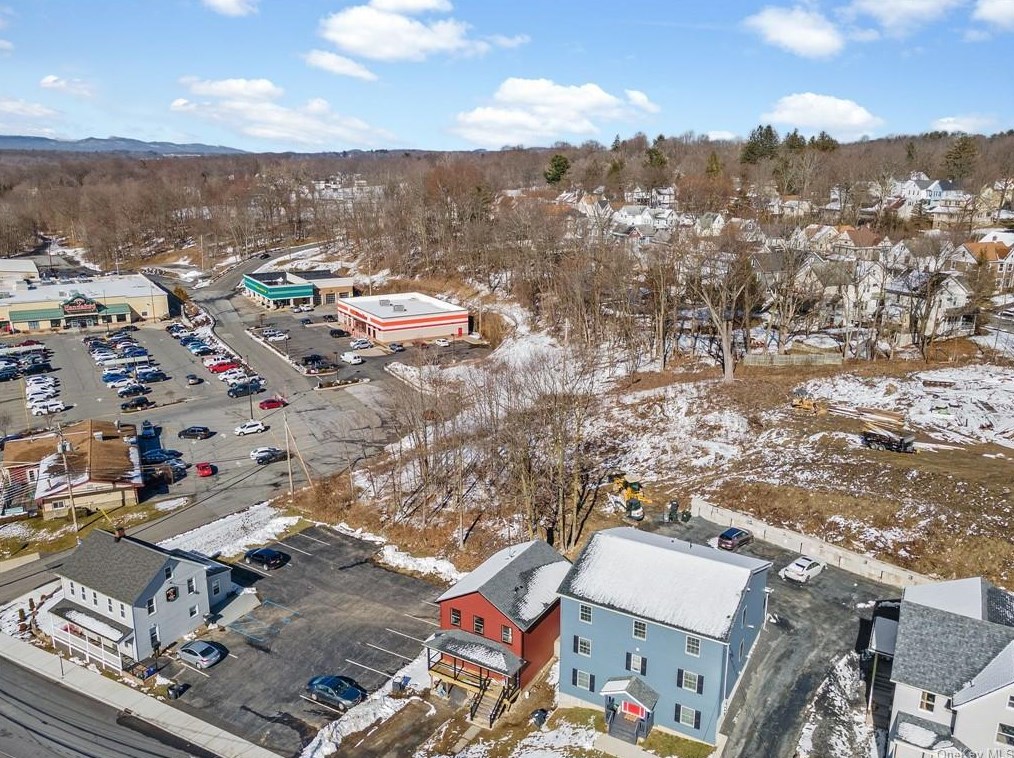 64 Oak St, Walden NY  12586-1241 exterior