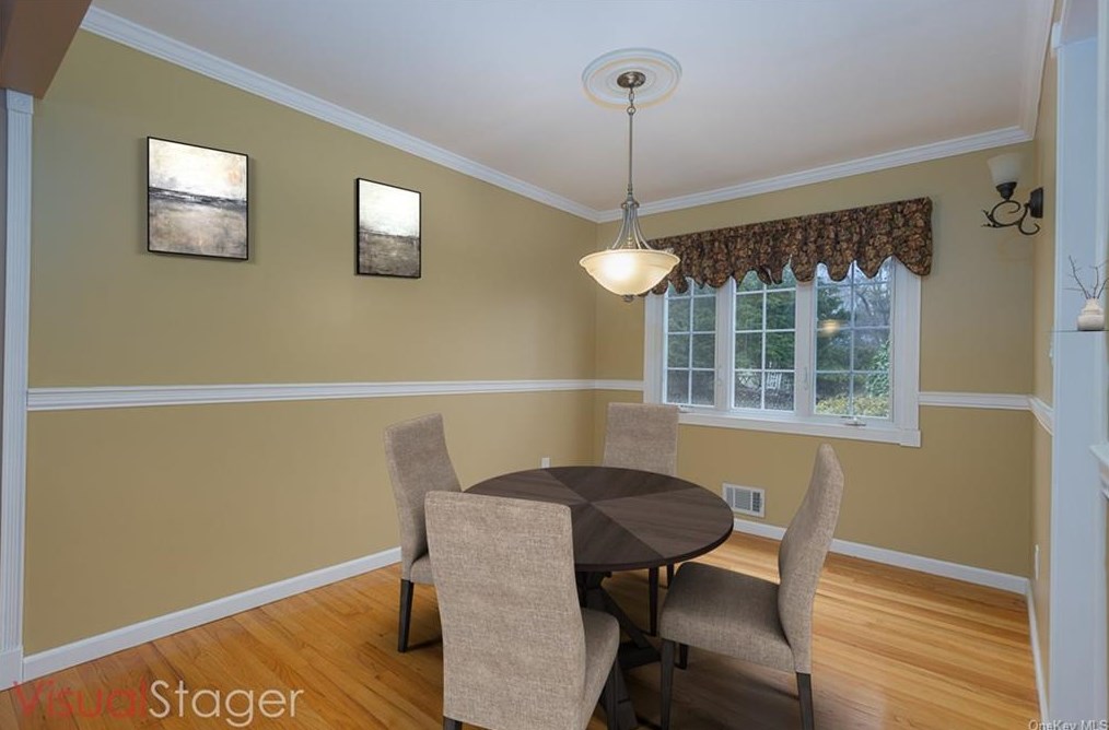 12 Elyse Dr, New City NY  10956-3308 exterior