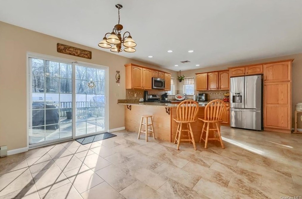 167 Mine Rd, Monroe NY  10950-4725 exterior