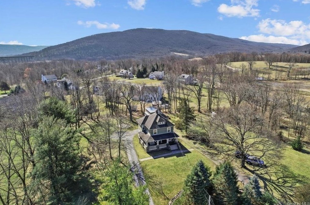 1629 State Route 94, Newburgh NY  12553-5940 exterior