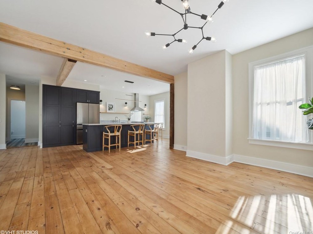 39 Ackerman St, Beacon NY 12508-2824 exterior