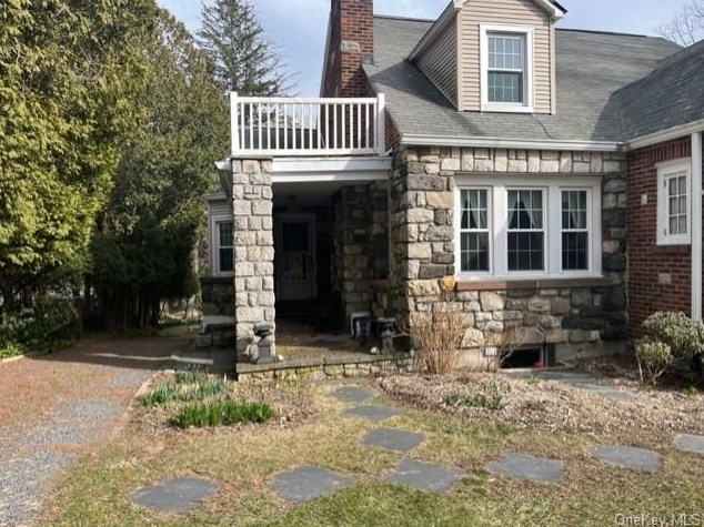 1823 Maple Ave, Peekskill NY  10566-4915 exterior