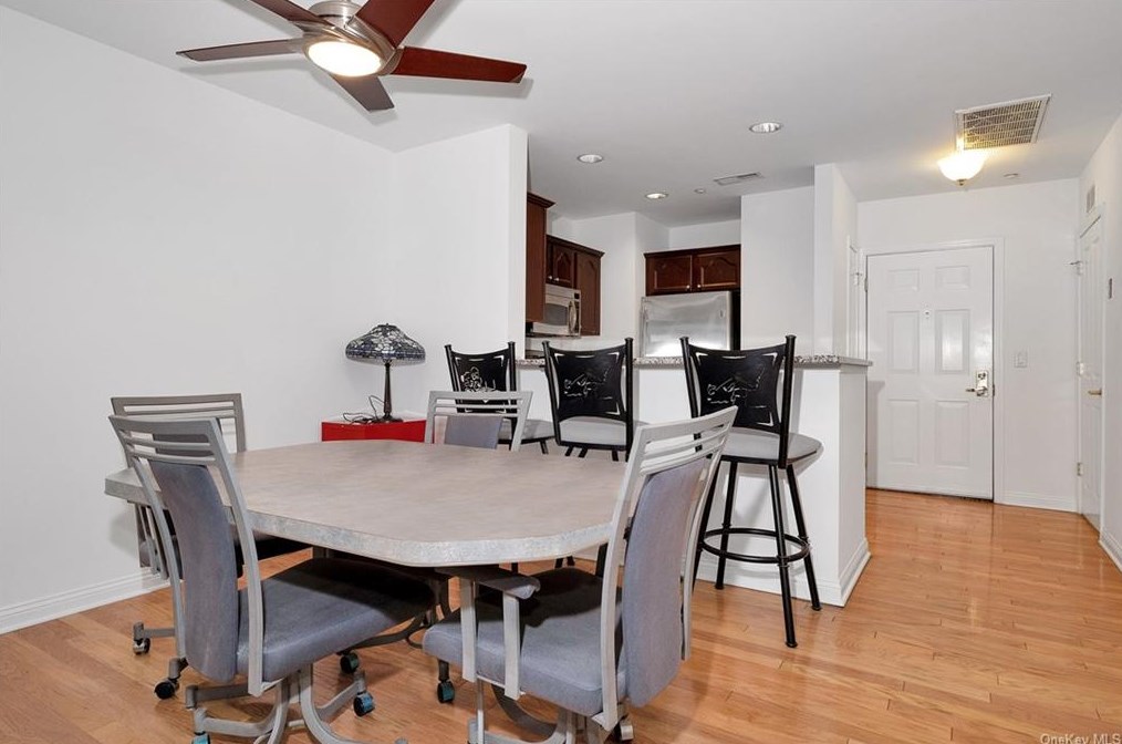 3115 Leeward Dr, Haverstraw NY  10927-2127 exterior
